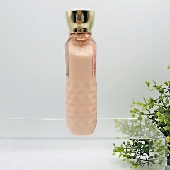 Bath & Body Works Lotion Champagne Toast Moisture Skin Beauty 8 OZ - Picture 4 of 4